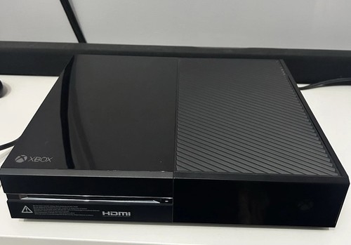 Xbox one home console - one,