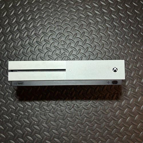 Xbox one console working - one, s