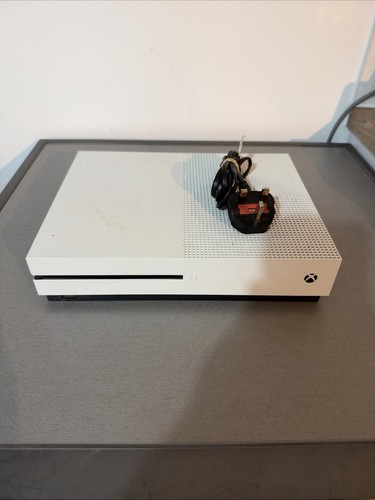 Xbox one console good - console,