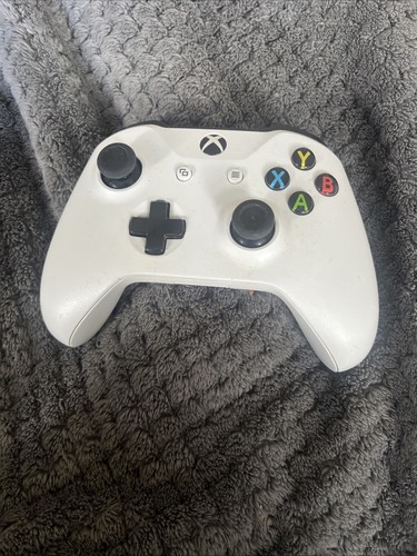 Xbox one controller - one, white