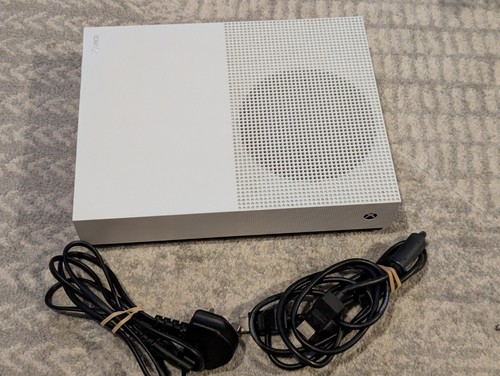 Microsoft xbox one 1tb - 🤍microsoft,