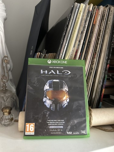 Halo the master chief - the,
